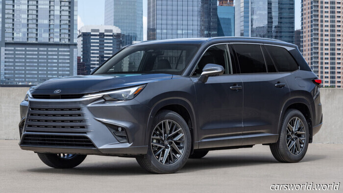 Quasi 600.000 Toyota possono improvvisamente perdere l'intero display del cruscotto | Carscoops